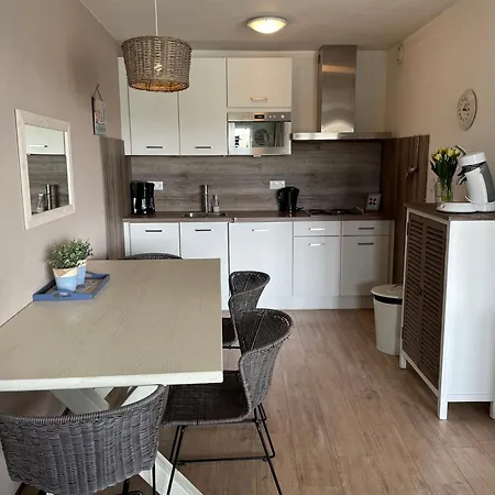 121 Holiday home *
